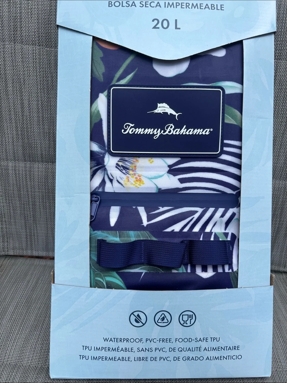 Tommy Bahama tommy bahama